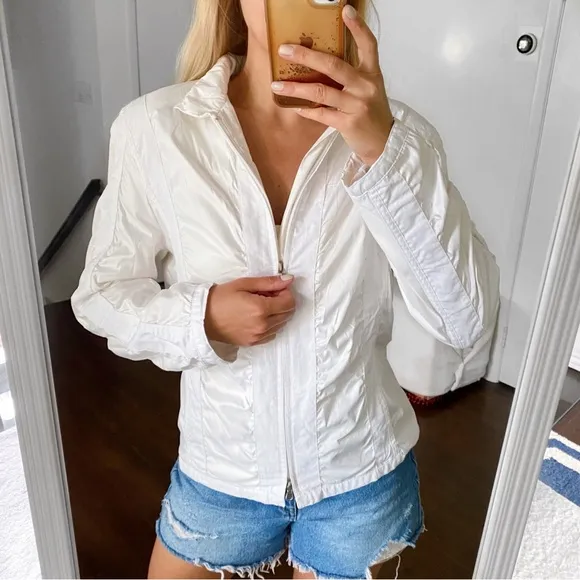 🐚 SEMPRE CASUAL WHITE IVORY EVERYDAY JACKET!