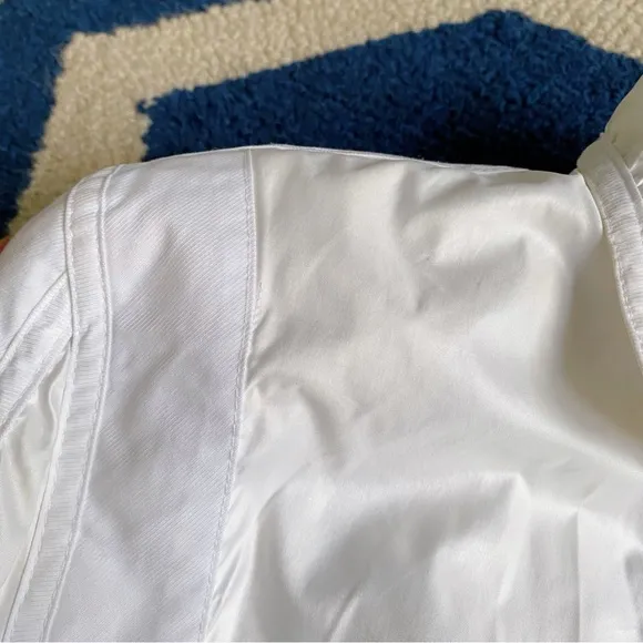 🐚 SEMPRE CASUAL WHITE IVORY EVERYDAY JACKET!