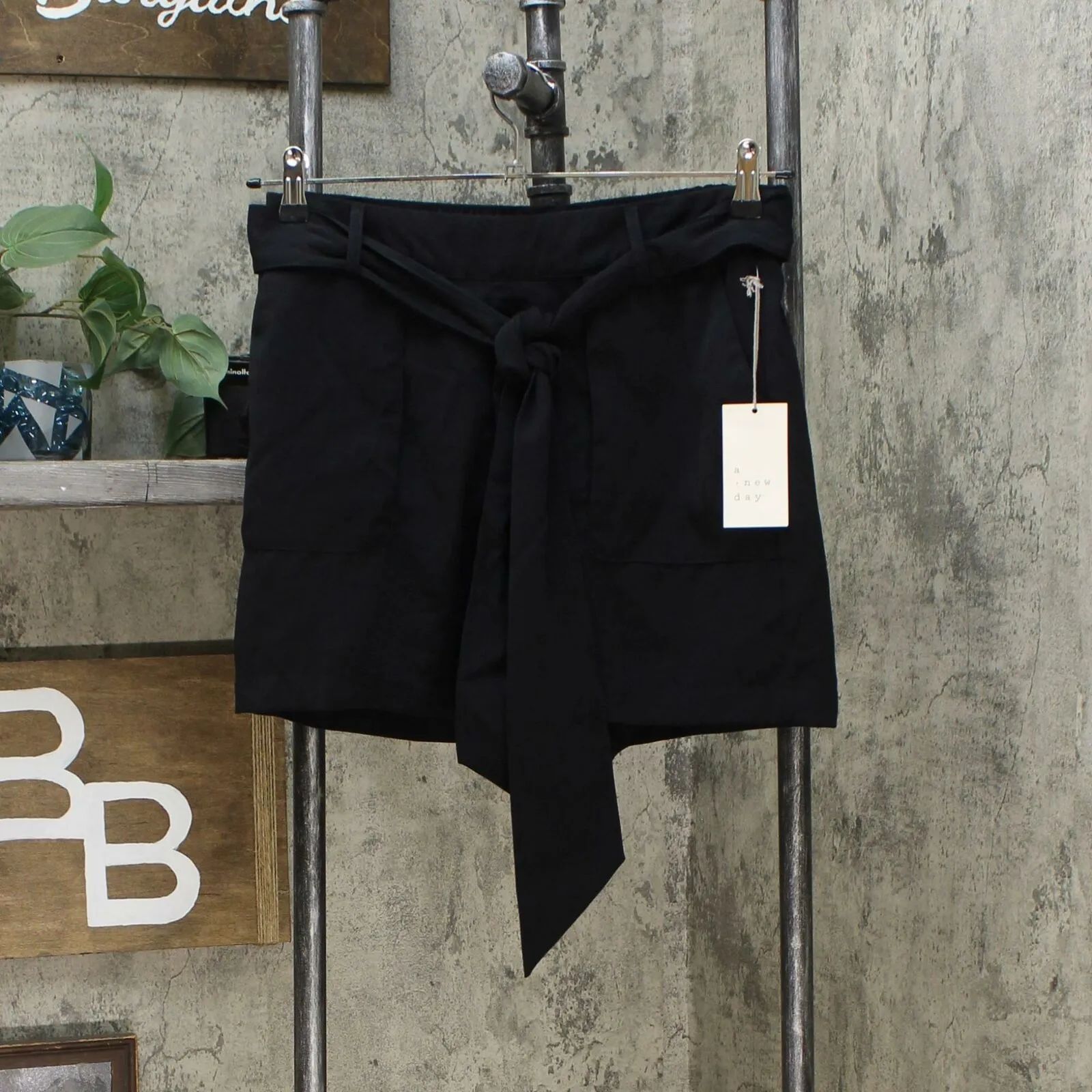 A New Day Women's Elastic Back Tie Waist Dress Shorts