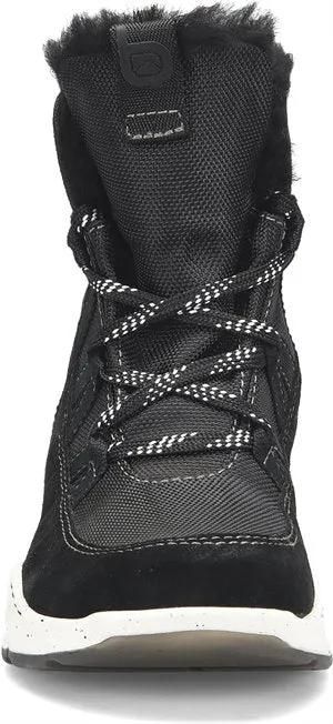 All-weather olesha boot in black