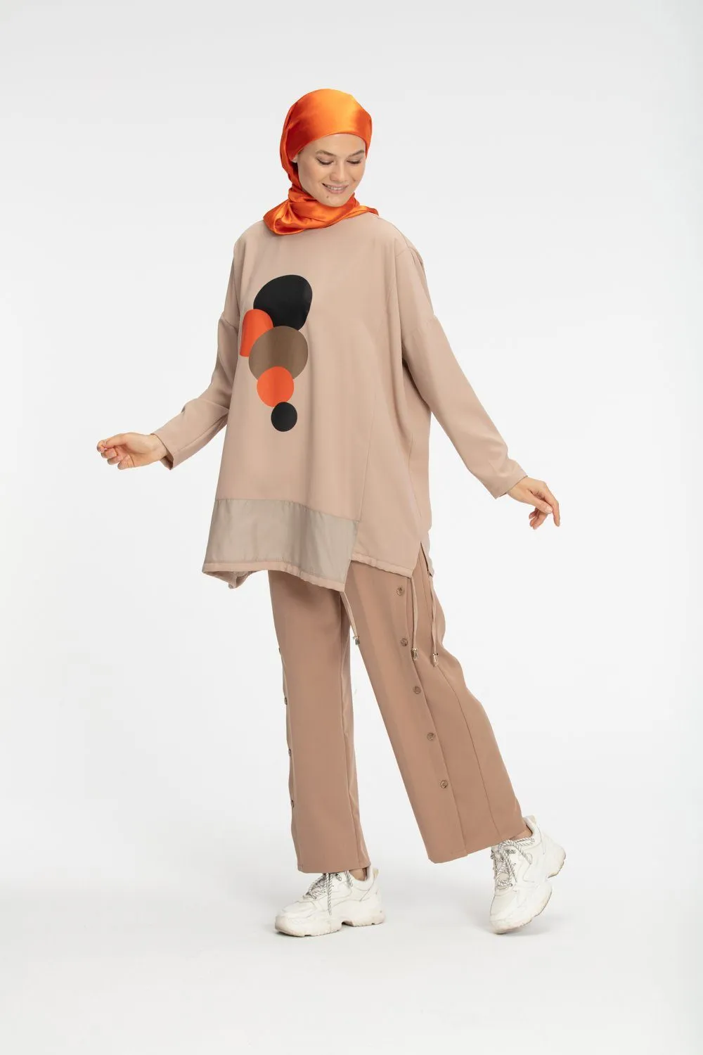 Bisma Short Modest Top | Beige