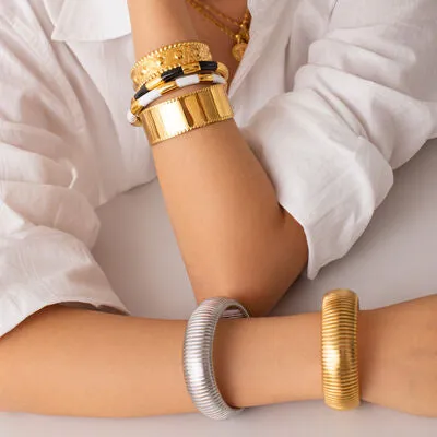 Chic Bangle Collection