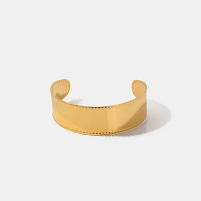 Chic Bangle Collection