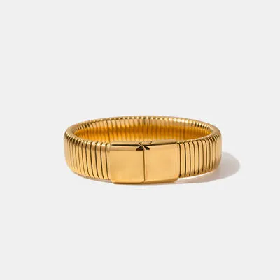 Chic Bangle Collection