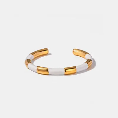 Chic Bangle Collection