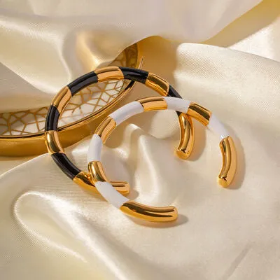 Chic Bangle Collection