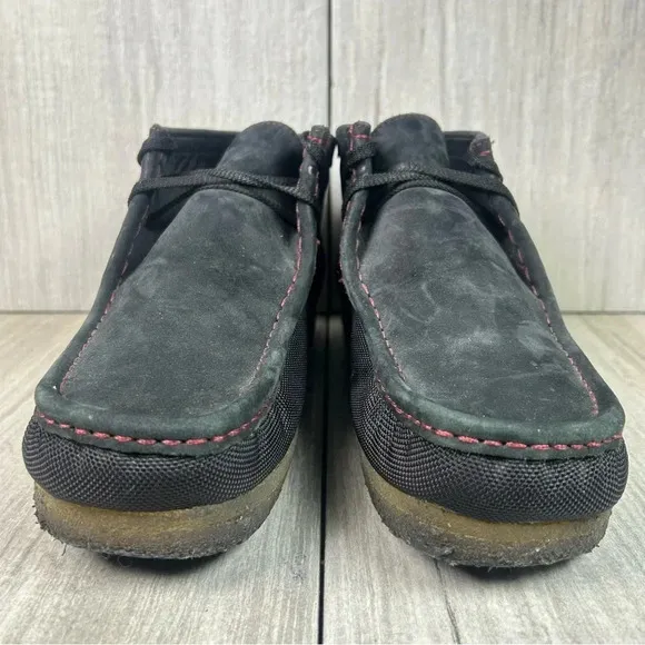 Clark’s Wallabees Stinson Hi black Canvas Chukka Boot Lace Up Shoe Mens Size 9.5