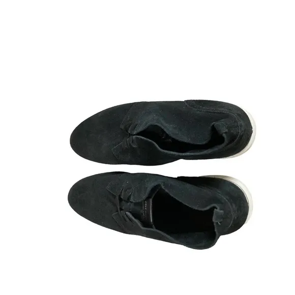 Cole Haan Grand OS Chukka Suede Ankle Boots Size 9.5 B