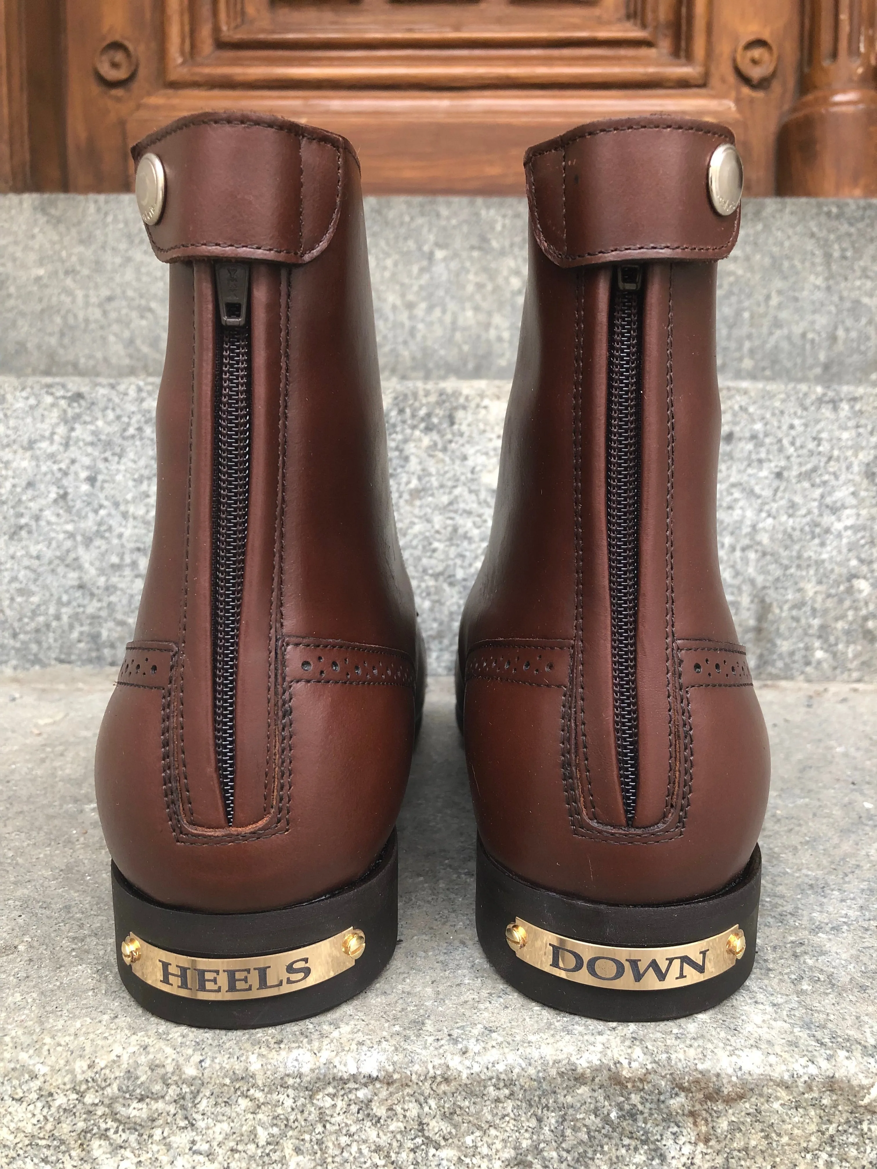 HEELS DOWN - Engraved Nameplates For Boots
