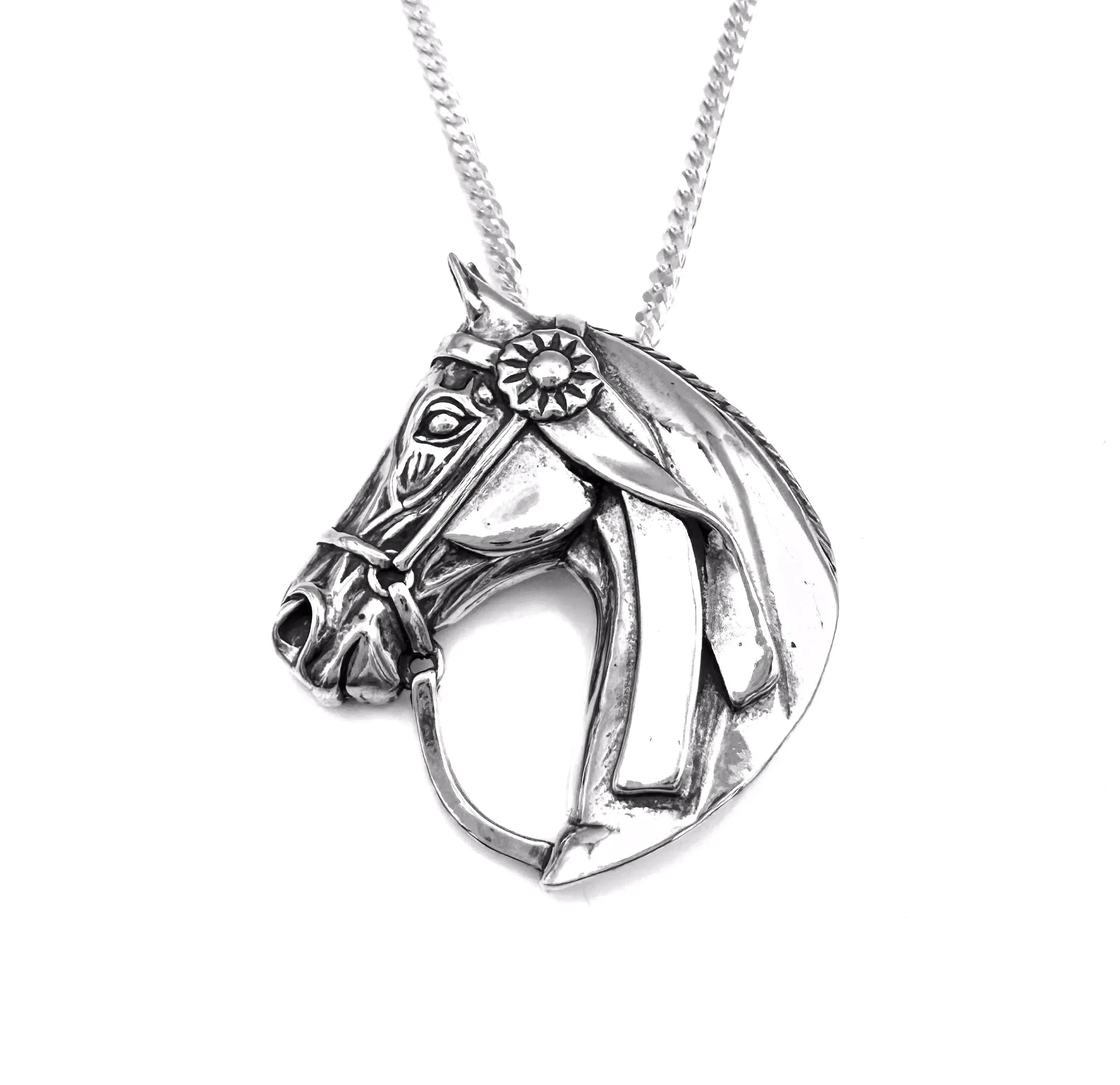Horsehead Necklace with Winning Ribbon, Sterling Silver