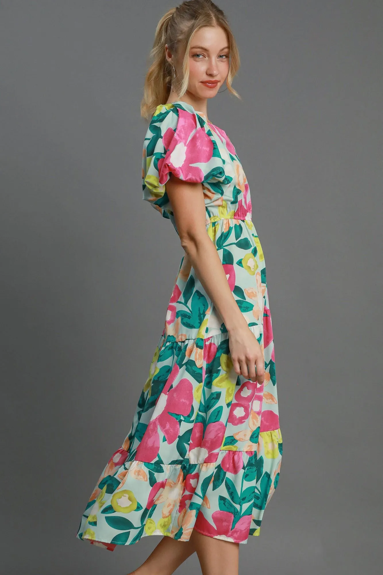 In Full Bloom Tiered Floral Print Midi Dress