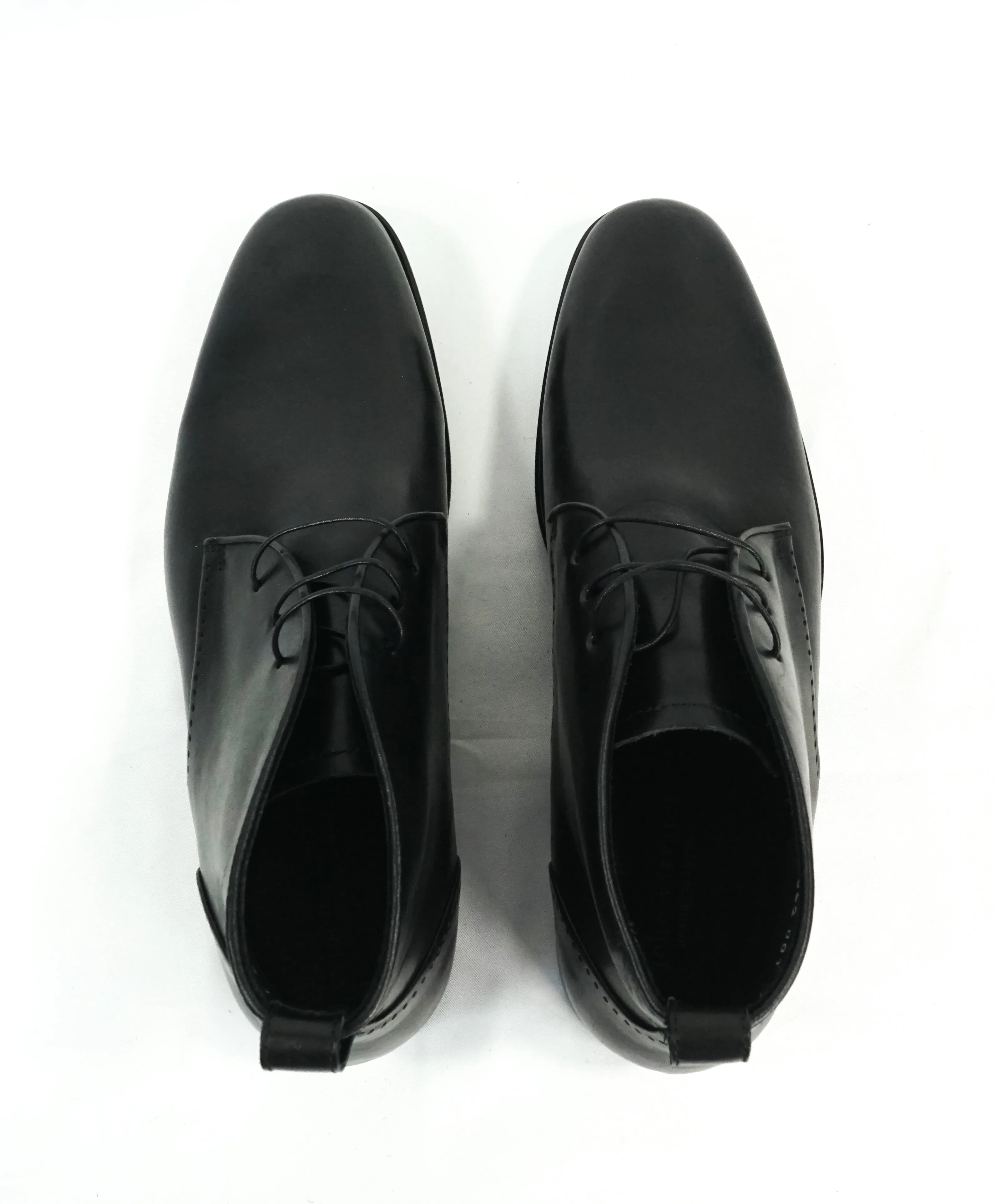 JOHN VARVATOS - Collection Main Line "Madison" Hand Made Chukka Boot - 9.5