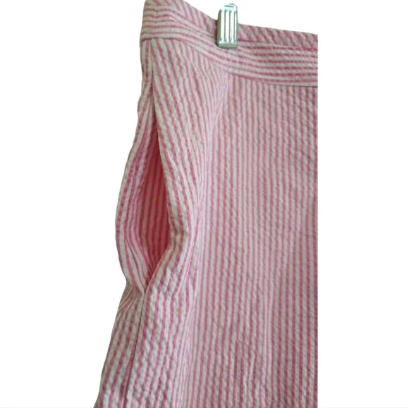Kate Spade Pink Striped Seersucker Shorts 12 Side Zip Flat Front Pockets