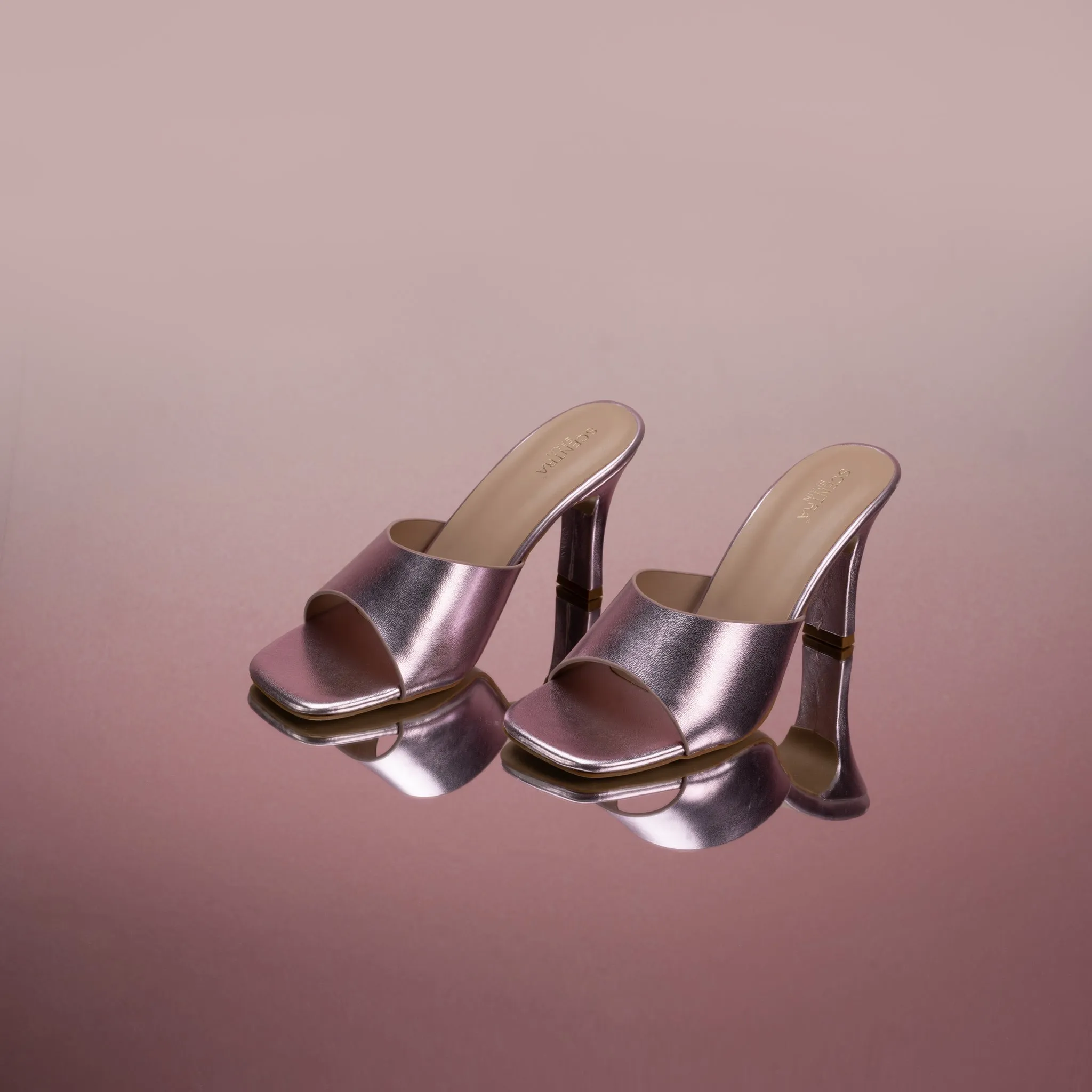 Kelly Heels