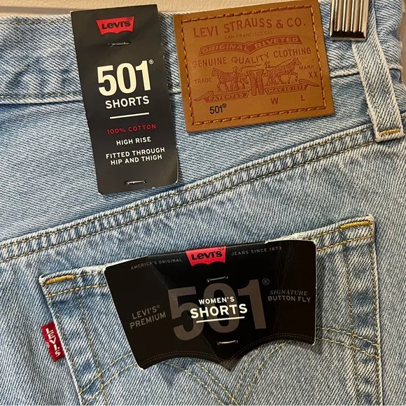 Levi's 501 Original Cutoff Denim Shorts in Ojai Luxor Heat (30)