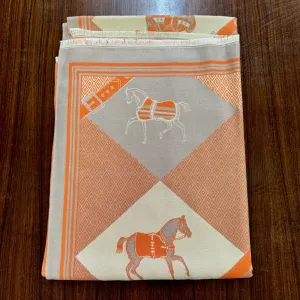 Lexington with Horse Wrap