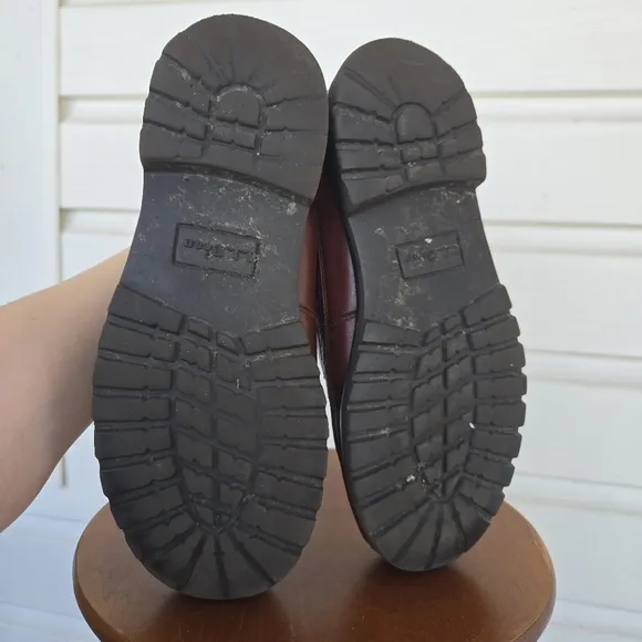 L.L. Bean Vintagr  Allagash Bisom Handsewn Chukka Boots