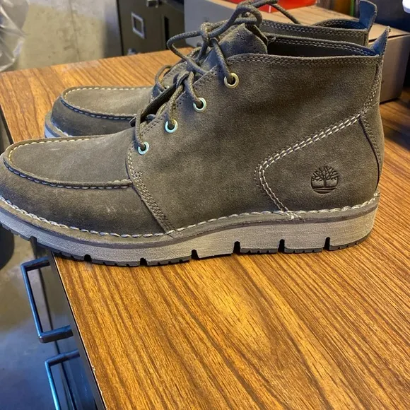 Men’s NWOB Timberland Westmore Moc-Toe Chukka Boot Sz 9.5.