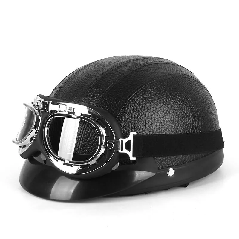 Motorradhelm mit Schutzbrille