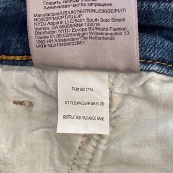 NEW NYDJ Denim Skirt Destructed Radiance 12