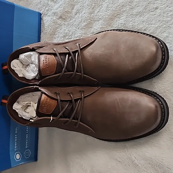 Nunn Bush Denali Plain Toe Chukka Boot