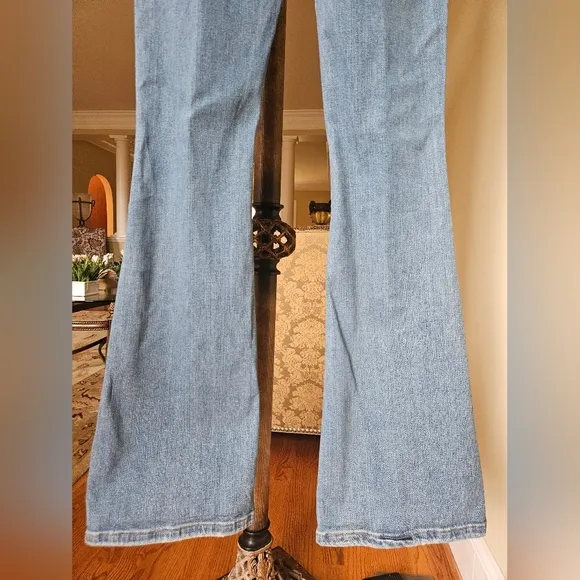 NWOT free People Jayde Flare Jeans skinny fit with dramatic flare