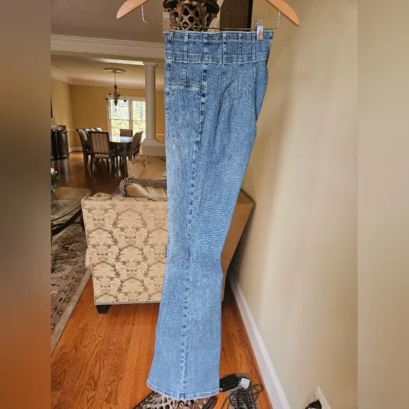 NWOT free People Jayde Flare Jeans skinny fit with dramatic flare