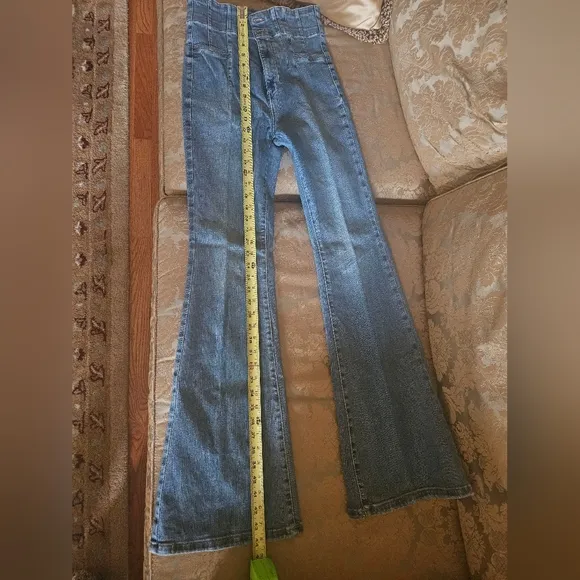 NWOT free People Jayde Flare Jeans skinny fit with dramatic flare