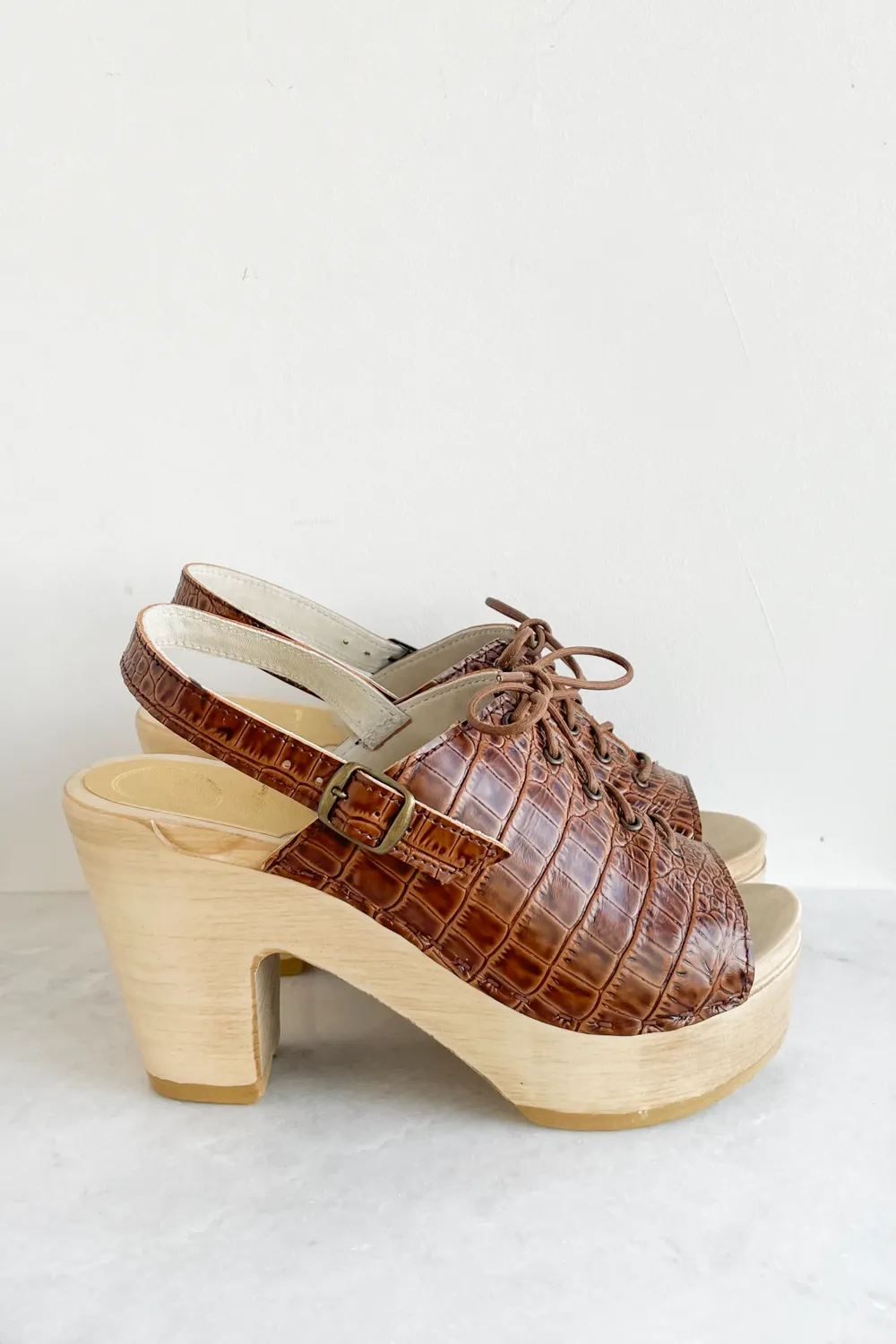 Simone Platform Clog