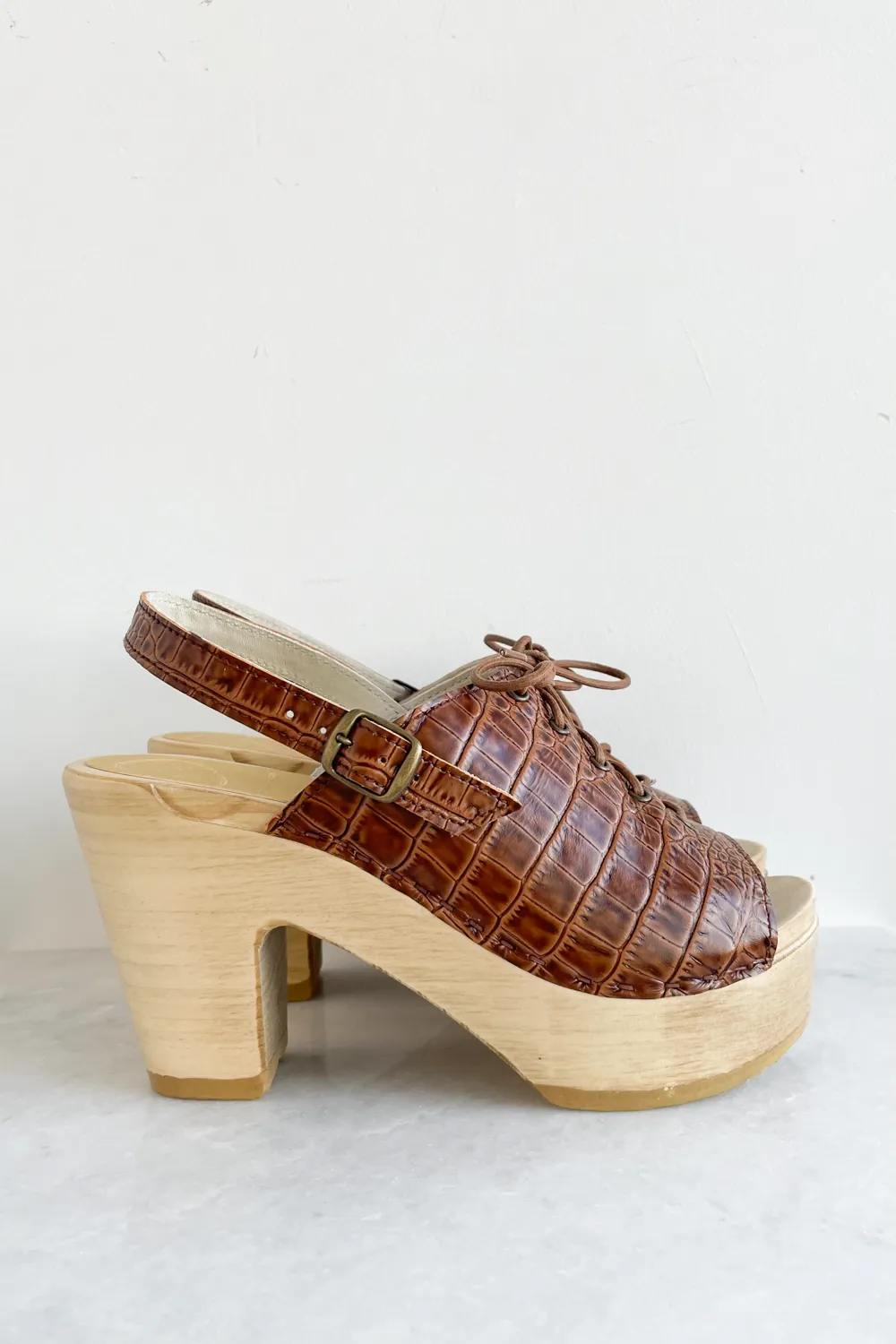 Simone Platform Clog