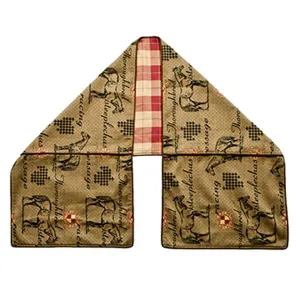 Thoroughbred Foxhunt Bed Runner