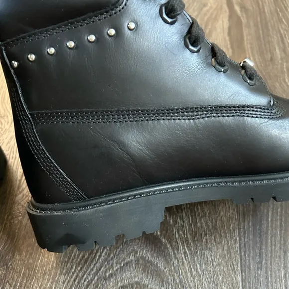 Timberland Heritage 6” Waterproof Boots