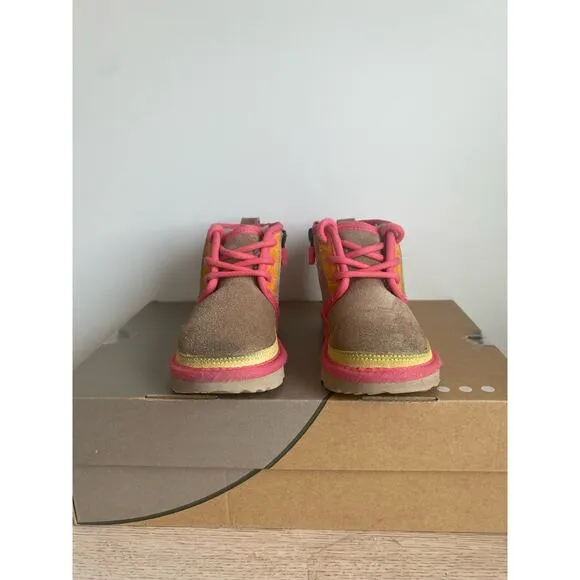 Ugg Neumel II Chukka Boots Toddler - SZ 8 C